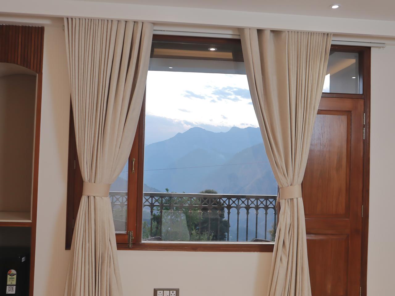 window-104